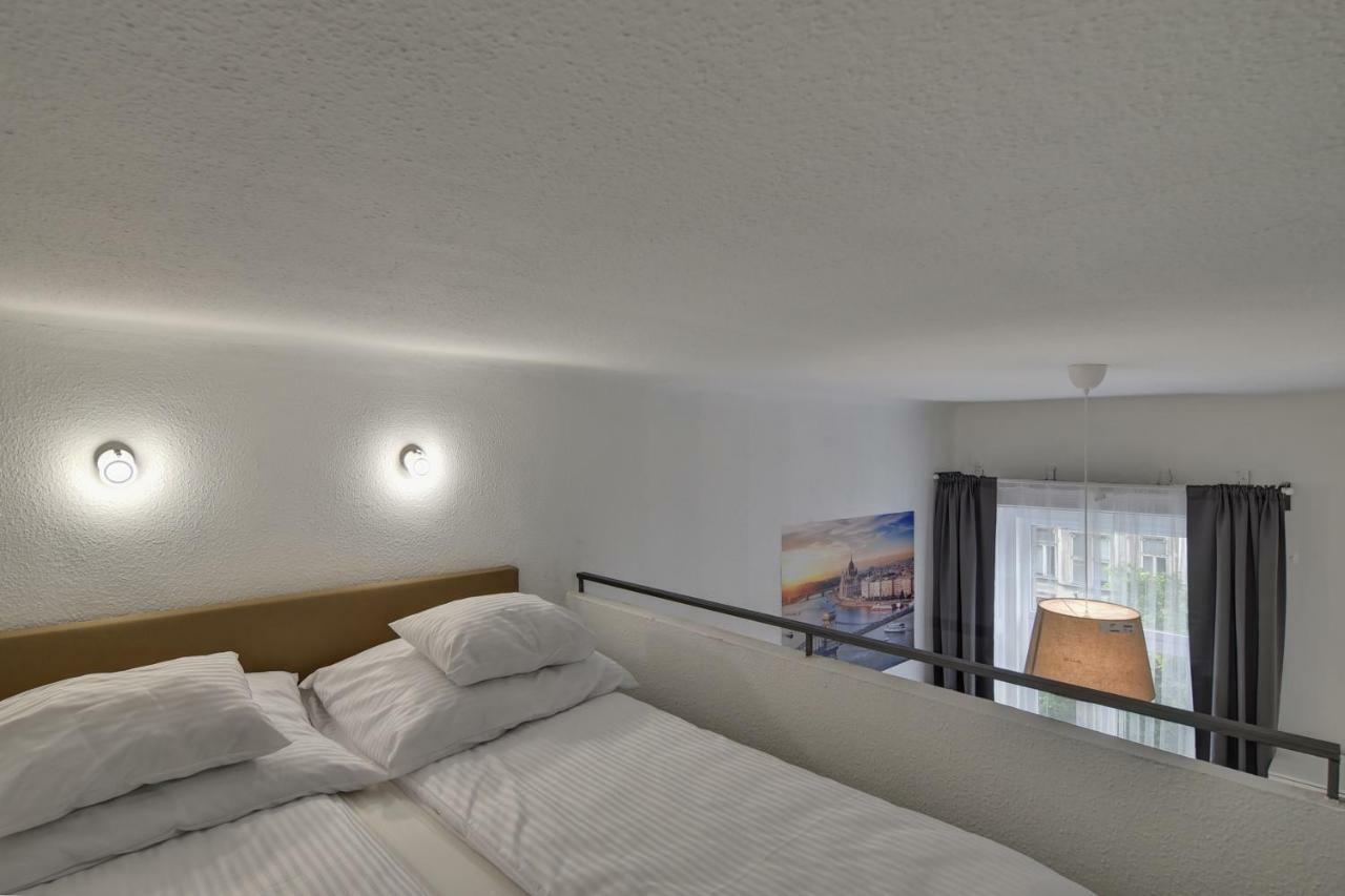 Apartment Heart Of Downtown Budapest